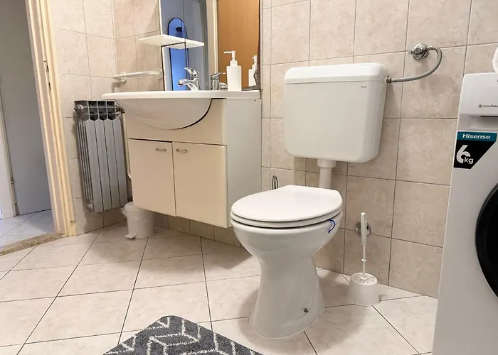 Nives Apartamento *