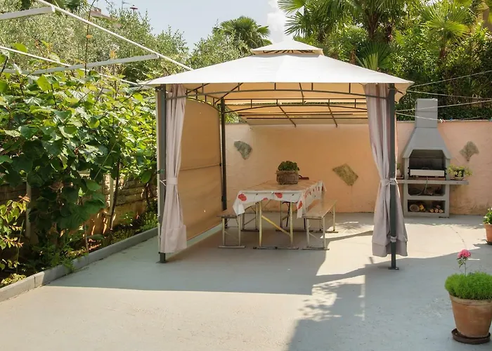 Nives * ポレッチ